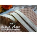 ซิปหลาเบอร์ 3 สีครีม (3 หลา)