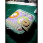 กระเป๋าใบสั้นสองพับลายคัพเค้ก - สั่งทำค่ะ