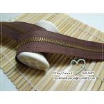 ซิปหลาโลหะ เบอร์ 3 สีน้ำตาลแดง (3 หลา)