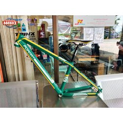 FRAMESET FORMAT DES66 27.5 เฟรมอลู คอตรง กระโหลกเกลียว แถมถ้วยคอ FSA เบาะ หลักอาน ดรอปเอ้าท์ (เฟรมแยกชิ้นส่วน)
