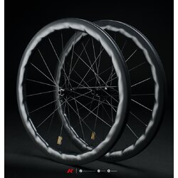 ล้อเสือหมอบ PEARL PHANTOM SERIE 50/50 mm Disc brake ขอบล้อคาร์บอนดีไซน์แบบ Curved Aerodynamic