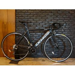 จักรยานเสือหมอบ Roadmaster THUNDER Shimano Claris 16s 700c มีไซส์ 52ซม. สีดำ