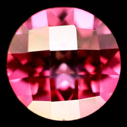 โทปาสสีชมพู 2.10 กะรัต AAA