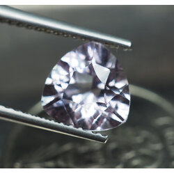 พลอยอะเมทิสต์สีชมพูอมม่วงหวาน 1.60 กะรัต AAA