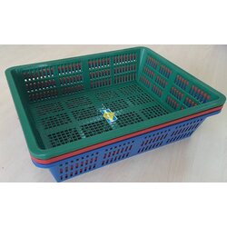 ตะแกรงเหลี่ยม 441 สีทึบ ขนาด 31.5 x 40 x 9.5 cm.