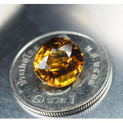 เพทายกัมพูชา 4.72 กะรัตสวยมากพร้อมใบเซอร์ (0121)