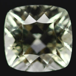 พลอยอะเมทิสต์สีเขียวทรงสวย 2.90 กะรัต AAA