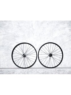 Retrospec Aluminum 26" MTB Wheelset Carbon Hub 11spd