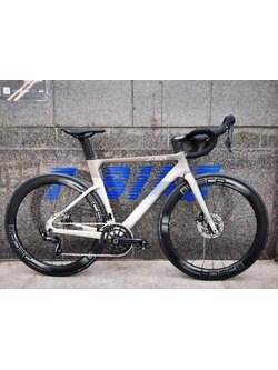 จักรยานเสือหมอบ JAVA FUOCO 5 Disc Deca 22 sp, เฟรม CARBON แฮนด์อินทิเกรด ล้อ700c Aluminium