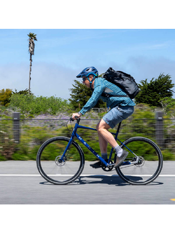 MARIN PRESIDIO 3 จักรยานซิตี้ไบค์ สายพาน เฟรมคาร์บอน 8 เกียร์ในดุม | เบรกดิสก์ไฮดรอลิก