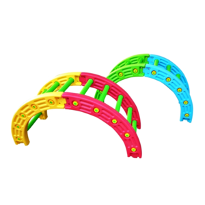 รั้วข้าม ทางเดินเสริมพัฒนาการ ตัวต่อ เลโก้ ถ้ำลอด ฯลฯ