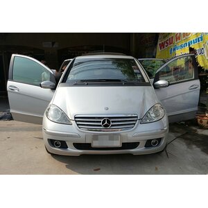 พรมปูพื้นรถเข้ารูป Benz A180 W169