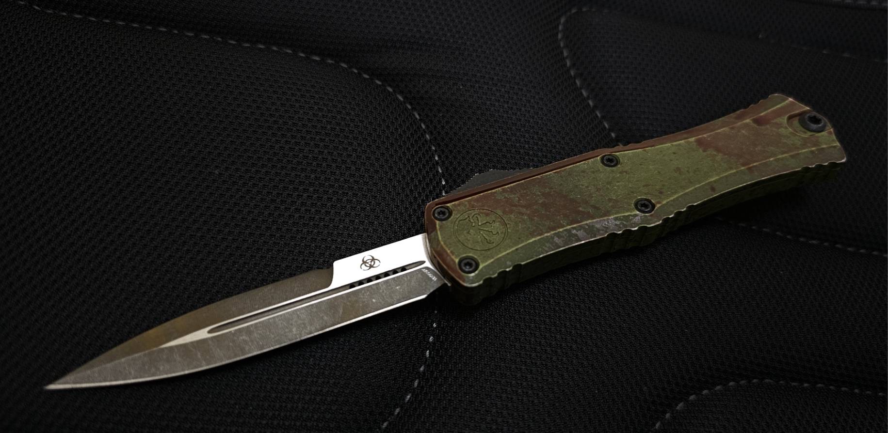 Microtech Knives Mini Hera Outbreak Bayonet M390MK Signature Series