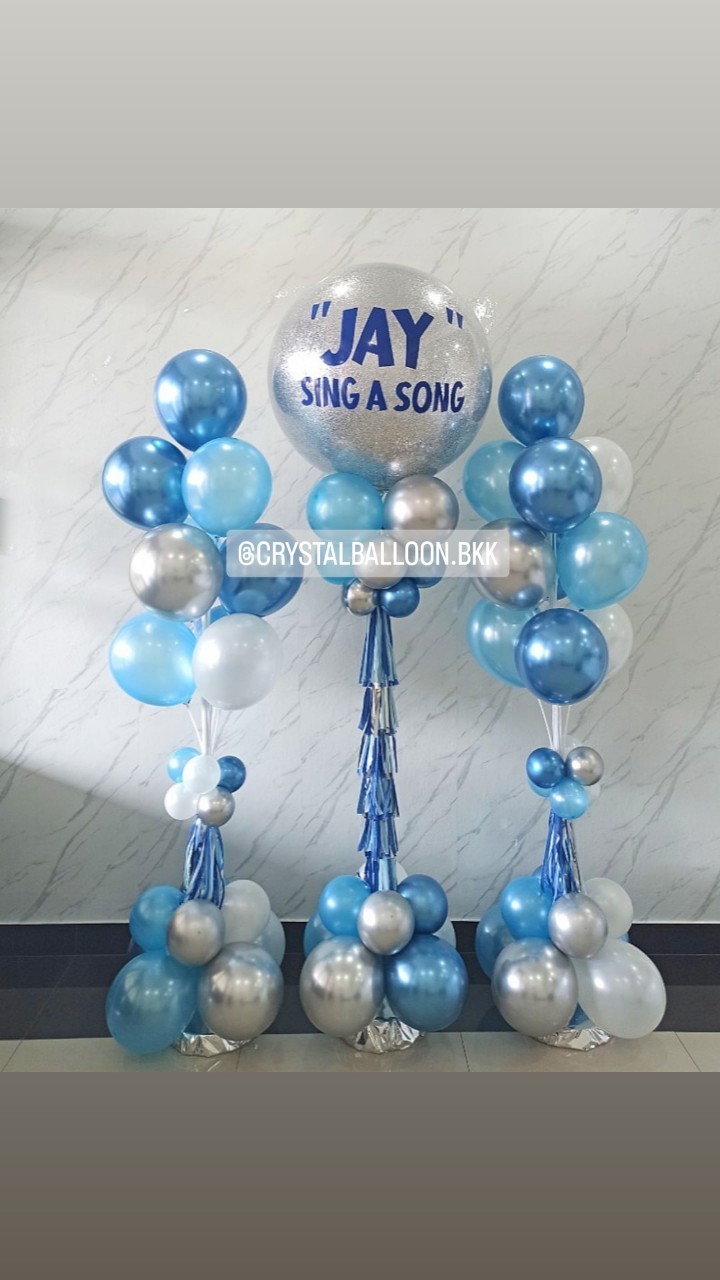 เสาลูกโป่ง เปิดงาน Bubble ขนาด 36" กลิตเตอร์สีเงิน 1 เสา พร้อม เสาช่อลูกโป่ง ช่อ 10 ลูก 2 เสา พร้อมตกแต่ง สามารถเปลี่ยนสีลูกโป่ง/เปลี่ยนข้อความได้