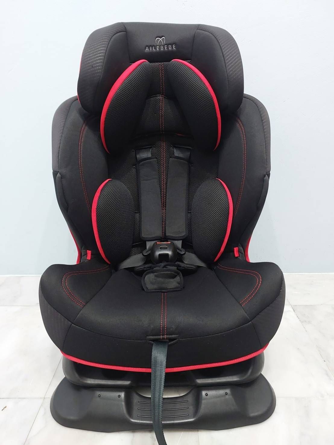 คาร์ซีทสำหรับเด็ก 1-7 ขวบ Ailebebe Swingmoon **มือสอง อะไหล่แท้ ไม่มีตำหนิ ทำความสะอาดฆ่าเชื้อพร้อมใช้งาน**