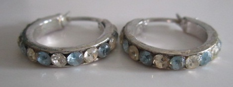 ต่างหูพลอยสีฟ้า+สีขาว.งานจิวเวลลี่