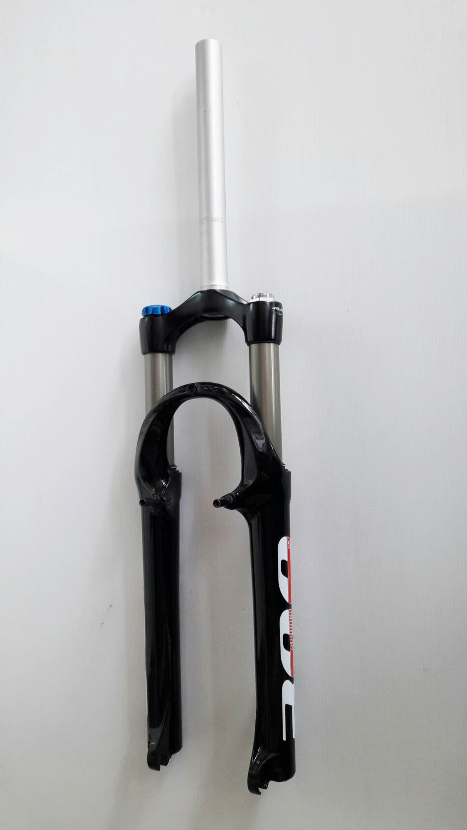 Spinner Aeris 300 Air Fork Shock, 100mm., V-BRAK+Disc, 30 mm collapse. Shock 26 "9 mm.