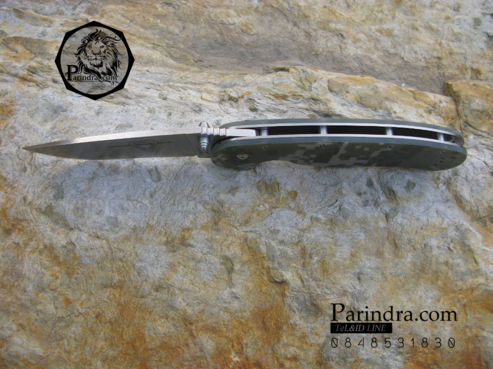 มีดพับ ONTARIO Model-1 ด้ามลายพรางทหาร คมกริบ ขนาด 8 นิ้ว (OEM)