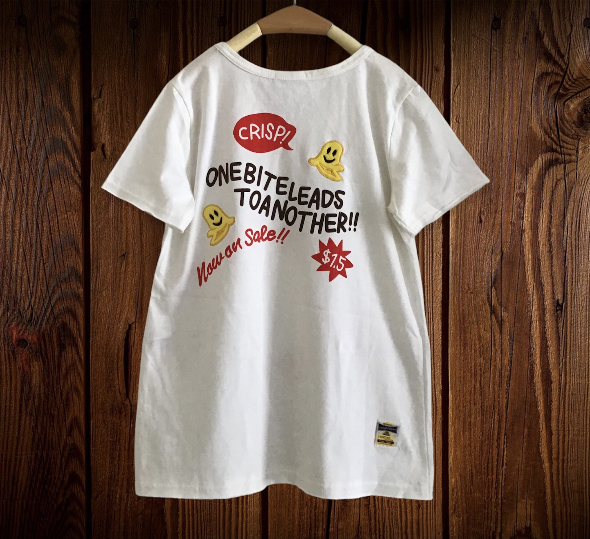 เสื้อยืดปักลาย