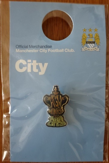 เข็มกลัด ฟุตบอล สโมสรแมนเชสเตอร์ ซิตีิ - FA CUP WINNERS 2011 ใหม่ / MANCHESTER CITY Football Club PIN - FA CUP WINNERS 2011 NEW