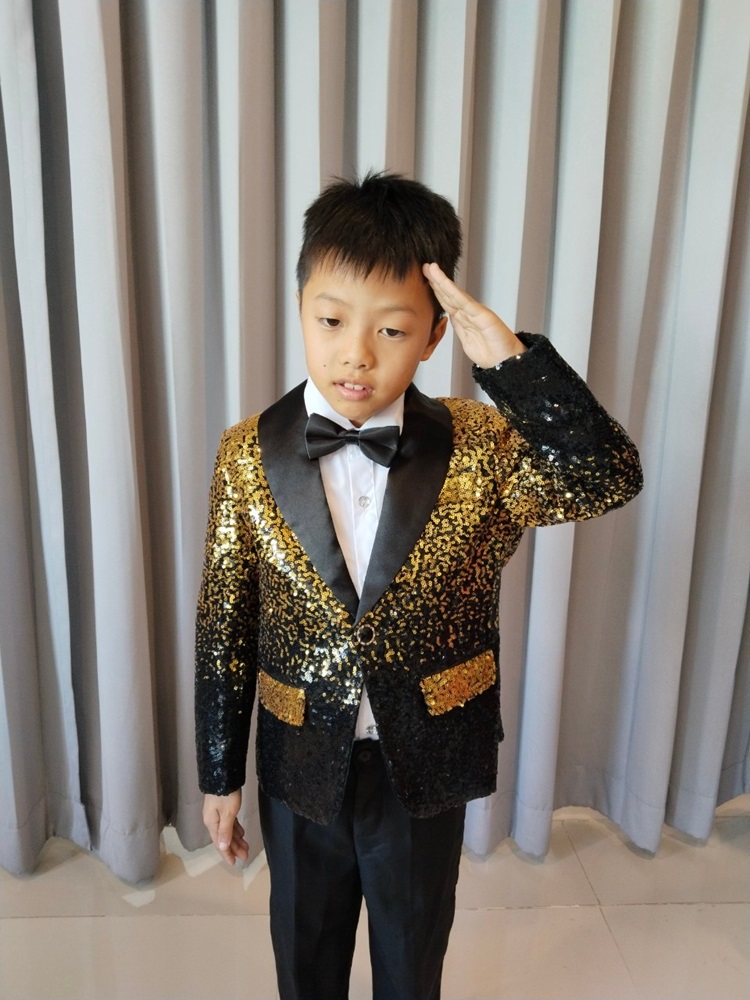 พร้อมเช่า ชุดสูทเด็กชาย สีทูโทน งานกลิตเตอร์แน่นๆ หรูหรา **พร้อมเช่าไซส์ 120,130,140,150**
