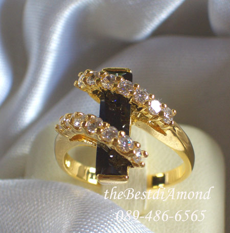 BR510+++แหวนนิลแท้แบบ Modern+++ตามคำเรียกร้องสำหรับลูกค้าที่ชอบนิล คราวนี้นำนิลแท้ มาผสมผสานออกแบบให้ทันสมัย โมเดินส์มากๆๆ โดยนิลเจียรนัยสวยมากๆๆๆ