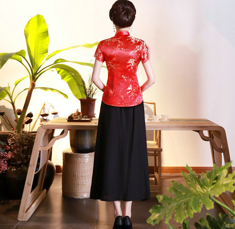 Pre-order เสื้อกี่เพ้า สีแดง ลายมังกรนกฟินิกซ์ ผ้าไหมจีน กุ๊นขอบ ตัดเย็บอย่างดี