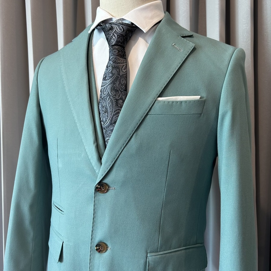 พร้อมเช่า เสื้อสูทชาย สีเขียวมิ้นต์เข้ม สีเขียวพาสเทล Dark Pastel Mint Green (พร้อมเสื้อกั๊ก)