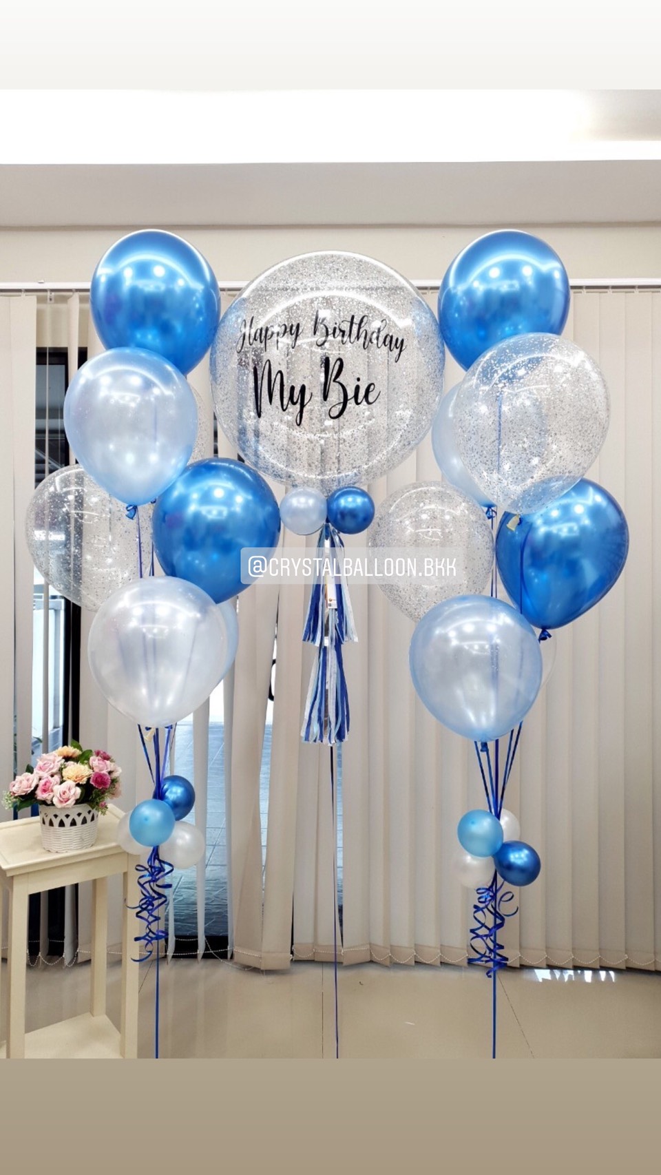 ลูกโป่ง วันเกิด Bubble ขนาด 24" Theme สีฟ้า-น้ำเงิน พร้อม ช่อลูกโป่ง ช่อ 7 ลูก 2 ช่อ,ลูกโป่งใส ใส่กลิตเตอร์ พร้อมตกเเต่ง สามารถเปลี่ยนสีลูกโป่ง/เปลี่ยนข้อความ/เปลี่ยนขนาดได้