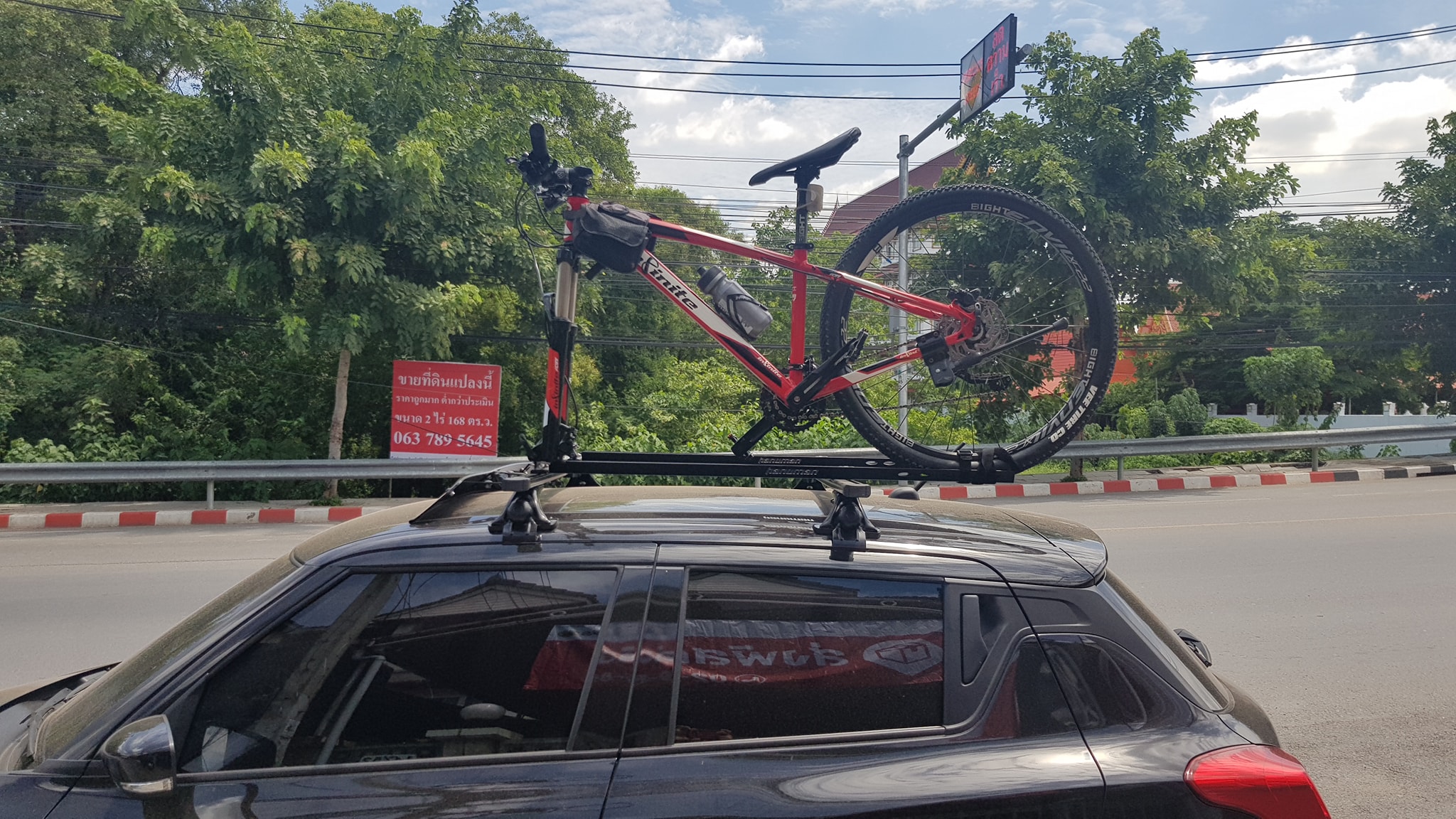 แร็คบรรทุกจักรยาน Hanuman rack C01, Car Bike Rack สำหรับบรรทุกรถจักรยานบนหลังคา ไม่มีแร็คจับตัวรถ (คานอลูมิเนียม 2 เส้น + ตัวจับหลังคา 4 มุม) **แยกรุ่น**