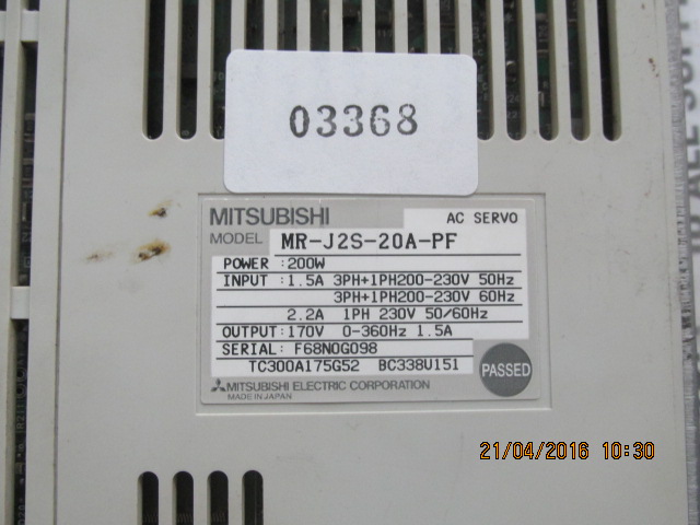 SERVO DRIVE " MITSUBISHI " รุ่น MR-J2S-20A -PF