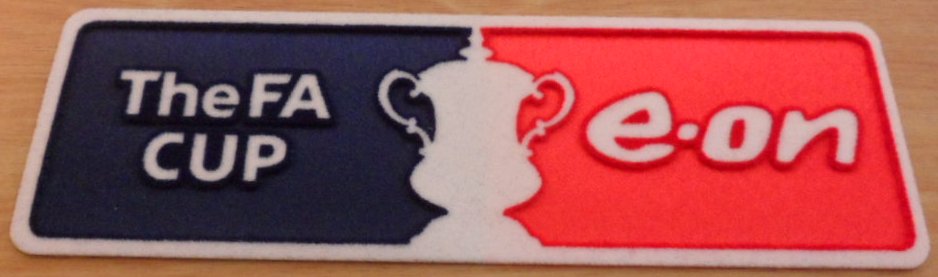 อาร์มสัญลักษณ์ฟุตบอล การแข่งขันฟุตบอลเอฟเอ คัพ - FA CUP 2009-11 PLAYER SIZE ใหม่ / FA CUP National Football Tournament PLAYER SIZE Football Patch/Badge - FA CUP 2009-11 NEW