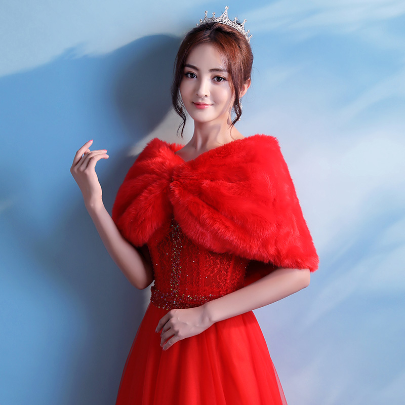 ผ้าคลุม ขนสัตว์ แต่งมุก 3 เม็ด สีแดง