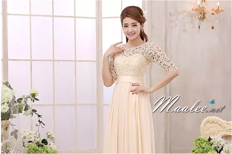 พร้อมเช่า ชุดราตรีสั้น สีครีม แขนสามส่วน ลูกไม้ฉลุ กระโปรงผ้าชีฟอง