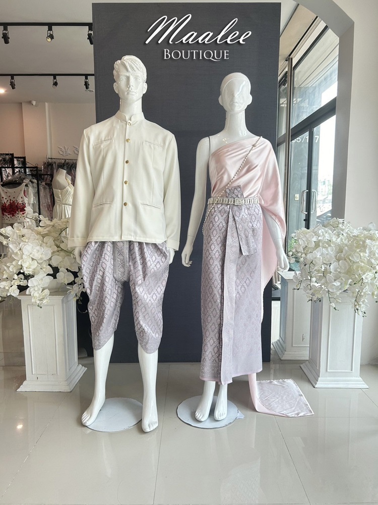 เช่า ชุดไทย ชุดเพื่อนเจ้าสาว ชุดไทยผ้าถุงสีเทาชมพูเงิน สไบเรียบสีชมพู