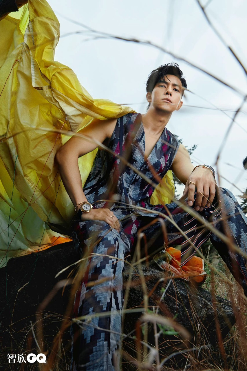 นิตยสาร GQ หลี่เซี่ยน ฉบับเดือน 6/2022