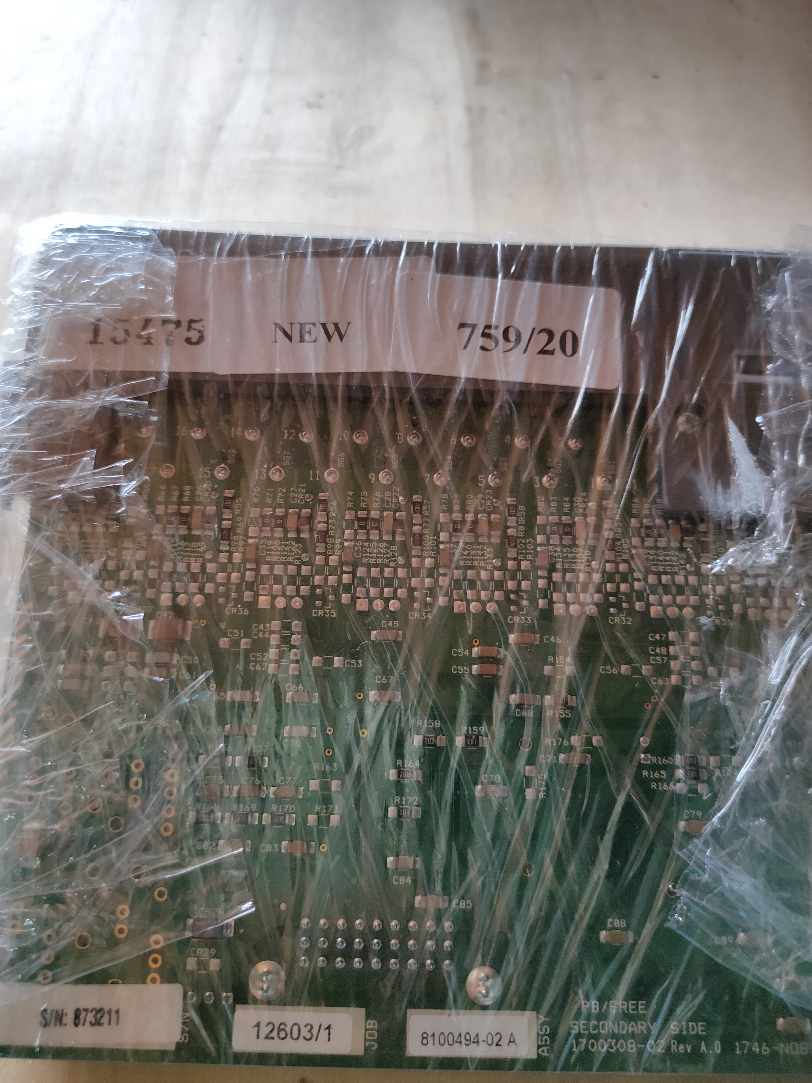 PLC " ALLEN-BRADLEY " รุ่น 1746-N08V