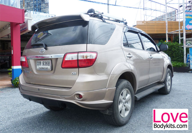ชุดแต่ง TRD SPORTIVO II : FORTUNER 2005-2011