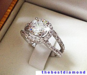 BR232RD++แหวนเพชรล้อมแบบเอี้ยวๆ เก๋ไก๋ บ่าข้าง 2 แถว ++แบบทันสมัย ดูดี intrend มากๆๆ แบบออกมาจากร้านจิวเวลลี่เลย เพชรสวยวิ๊งๆ ดูไฮโซ สวยสุดๆ รับประกัน