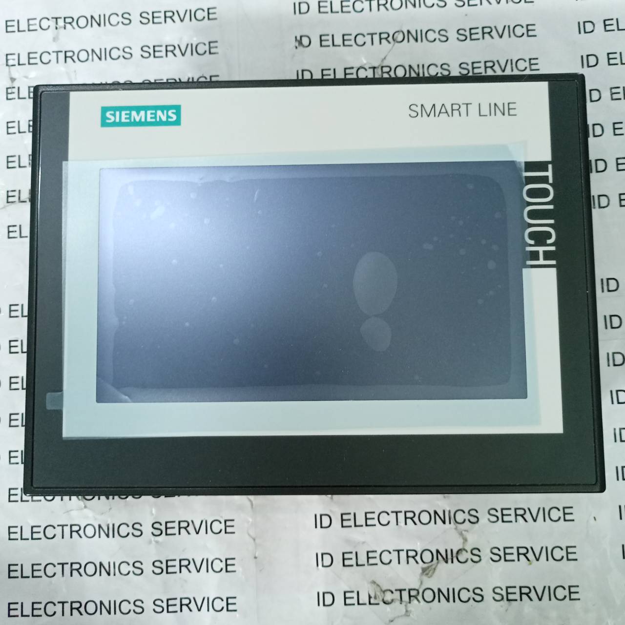 6AV6 648-0CC11-3AX0 HMI " SIEMENS "