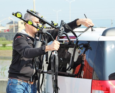 แร็คบรรทุกจักรยาน BUZZRACK Beetle 4x4 Car Bike Rack แร็คแขวนจักรยานติดท้ายรถ แขวนได้ 2 คัน รุ่น บีเทิล