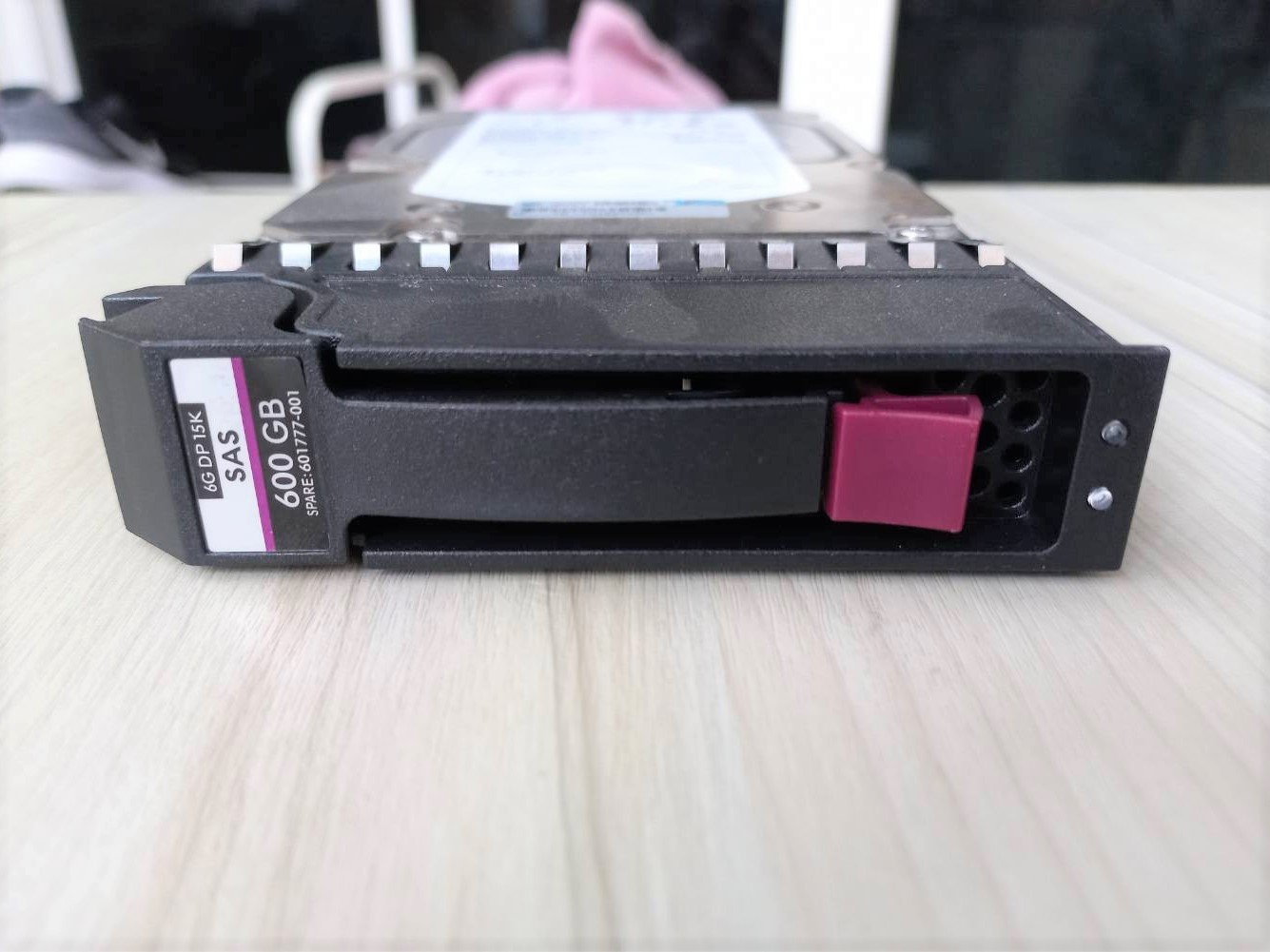 9FN066-881, ST3600057SS, 6SL, SUZHSG, FW 000B, Seagate 600GB SAS 3.5.