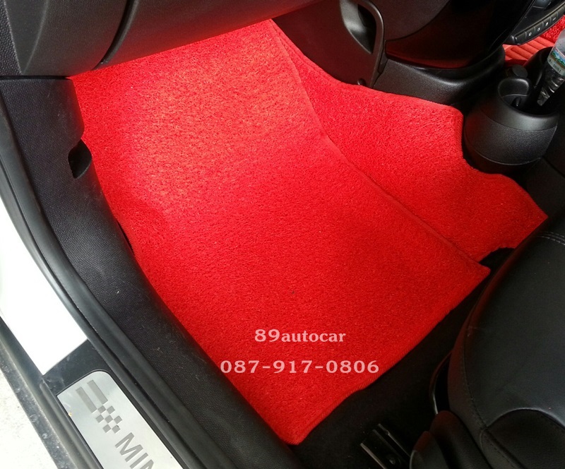 ขายพรมปูพื้นรถยนต์เข้ารูป Mini Cooper Contryman ไวนิลสีแดงขอบแดง