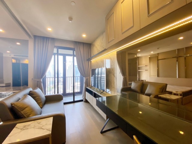 ให้เช่าคอนโด แอชตัน อโศก 34 ตร.ม.ห้องสวย ตกแต่งครบ เฟอร์ครบ ติด Terminal21 ใกล้ MRT