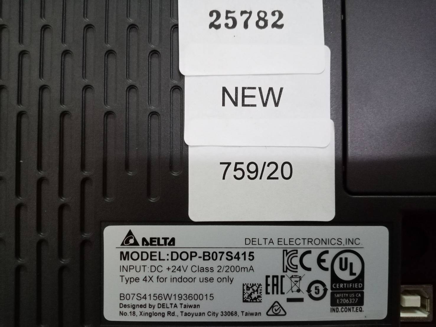 DOP-B07S415 HMI " DELTA "