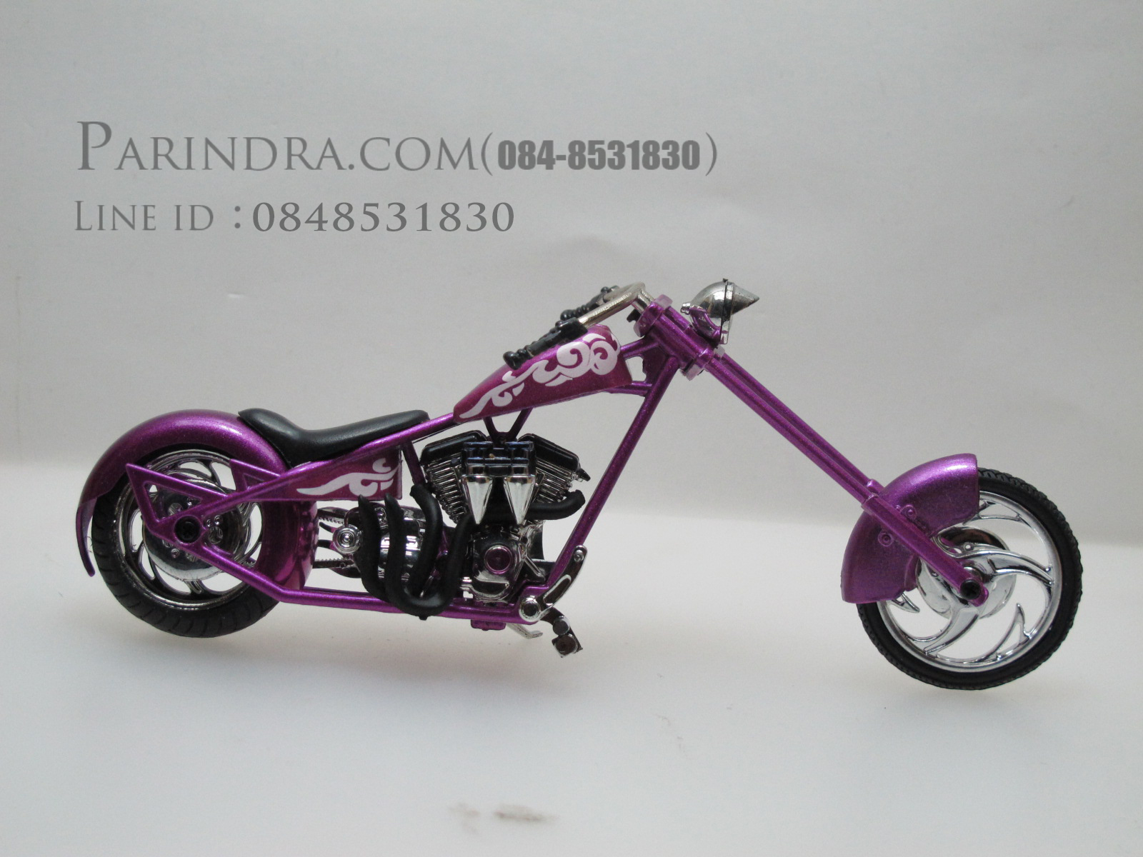 โมเดลรถมอเตอร์ไซค์ ช๊อปเปอร์ สีม่วง