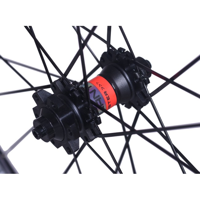 เสือหมอบดิสเบรค BOLANY ล้อ Top Aluminium ขนาด 700C แบบดิสเบรค ขอบสูง 30 mm หน้ากว้าง 25 mm.