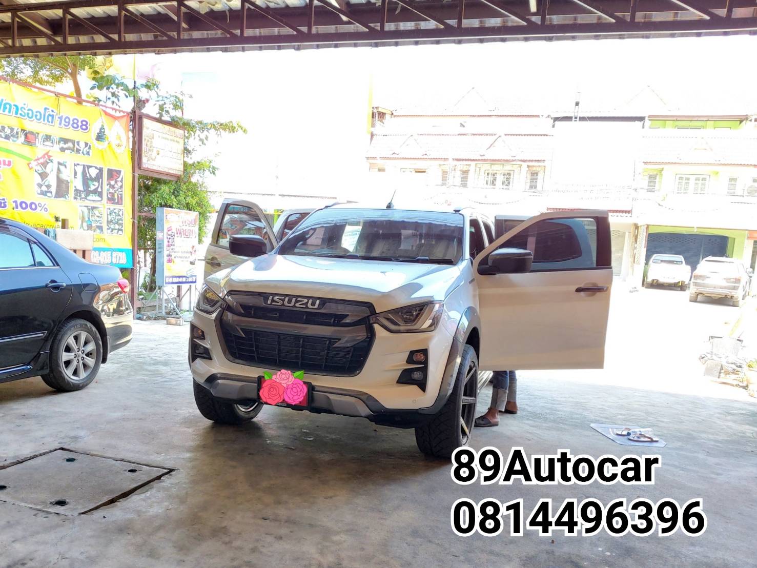 พรมปูพื้นรถ All New Isuzu D-Max 2020 4 ประตู ปูพรม6ดี เข้ารูป