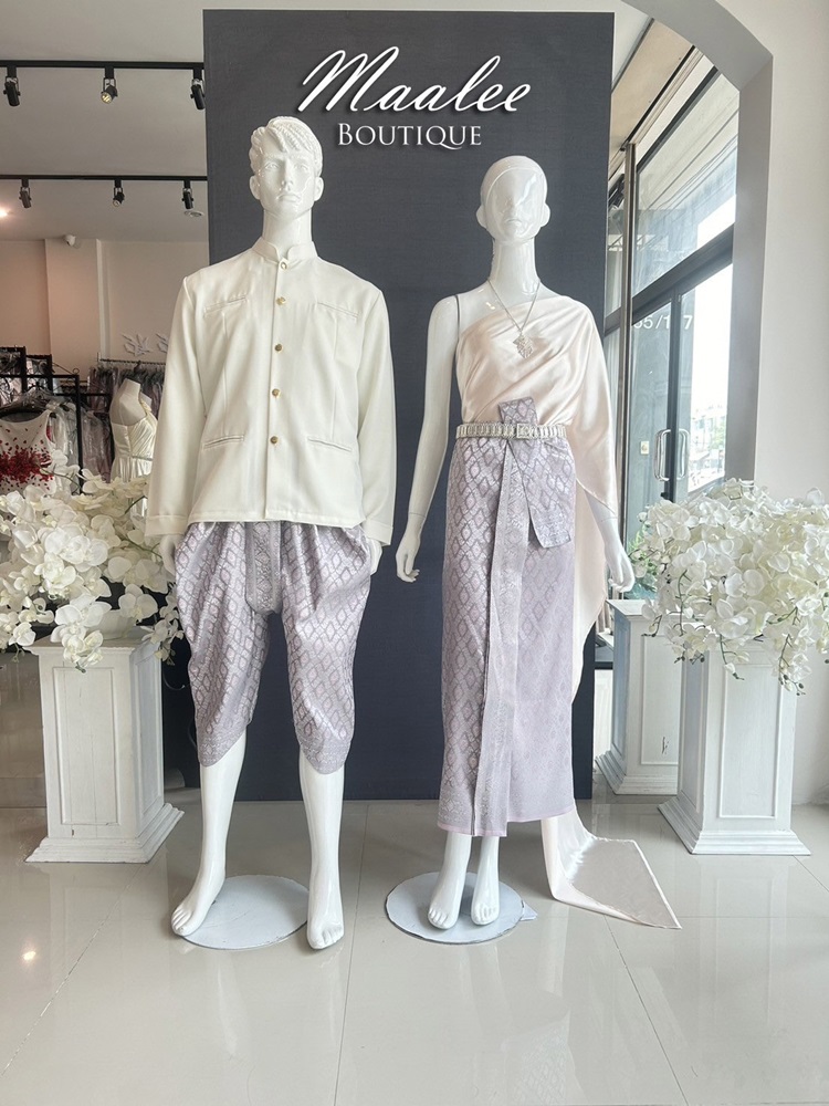 เช่า ชุดไทย ชุดเพื่อนเจ้าสาว ชุดไทยผ้าถุงสีเทาชมพูเงิน สไบเรียบสีโอโรสอ่อน