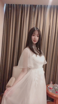 Pre-order เดรส สีขาว ชุดราตรียาว มีหลายแบบให้เลือก (ซิปหลัง)